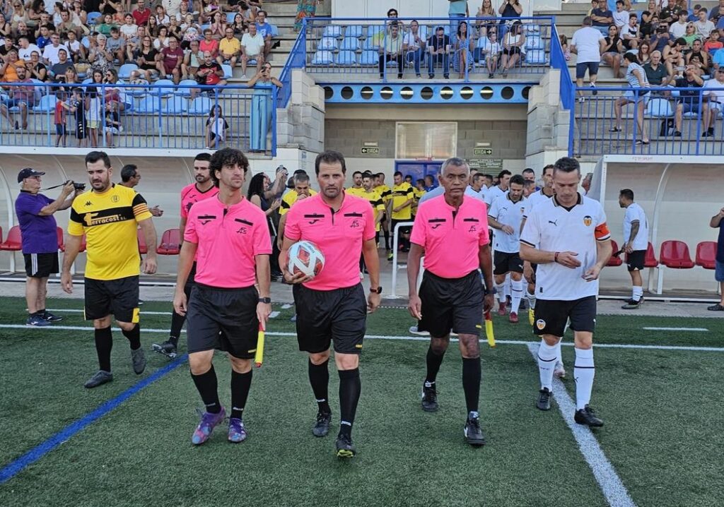 Leyendas Valencia CF partido benéfico Tavernes de la Valldigna