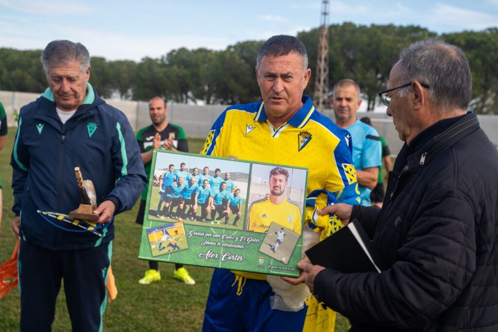 veteranos Cádiz CF ayuda damnificados inundaciones Valencia